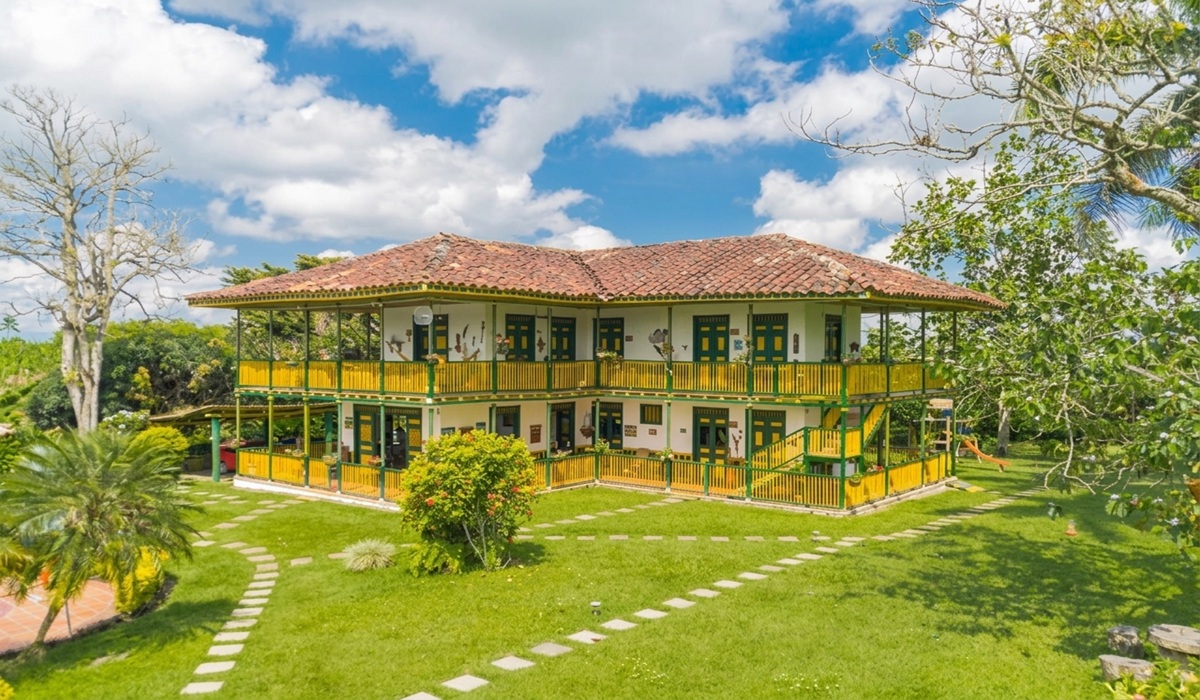 tour - italiano - colombia - Zipaquirà - giotto - viaggi  -offerta - bogotà - 1200X700 - 2026 AI.jpg